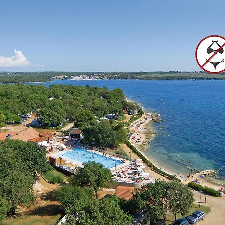Victoria Mobilehome In Solaris Fkk Naturist Camping Resort Poreč Eksteriør billede