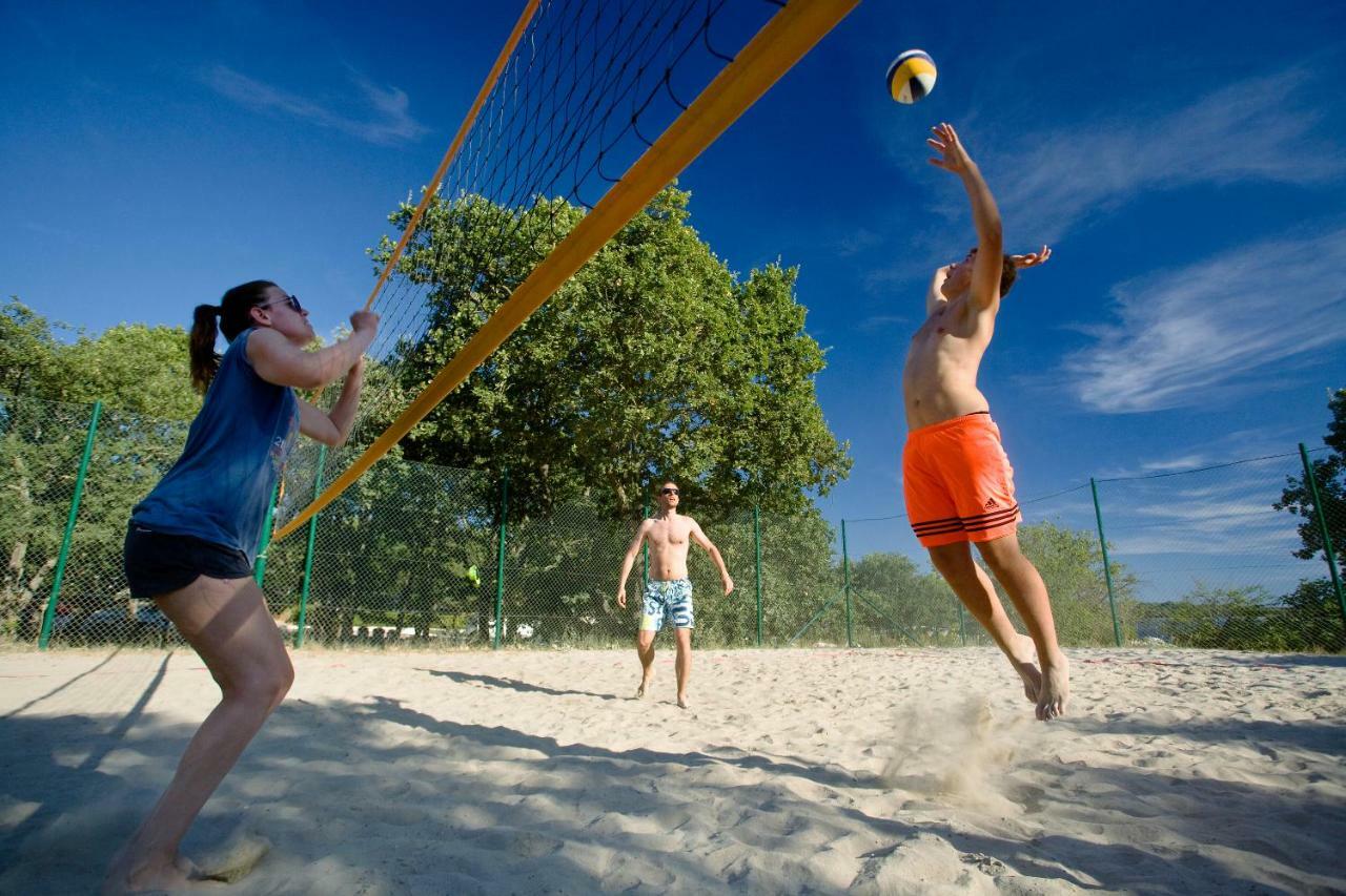 Victoria Mobilehome In Solaris Fkk Naturist Camping Resort Poreč Eksteriør billede